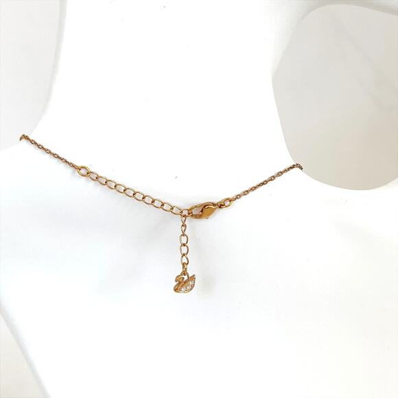 Swarovski Gold and Silver Interlocking Necklace - Picture 4 of 10